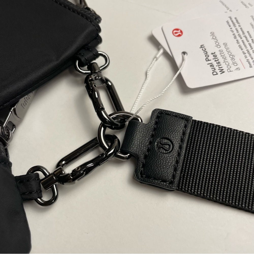 Lululemon Dual Pouch Wristlet (Black) - Picture 5 of 15